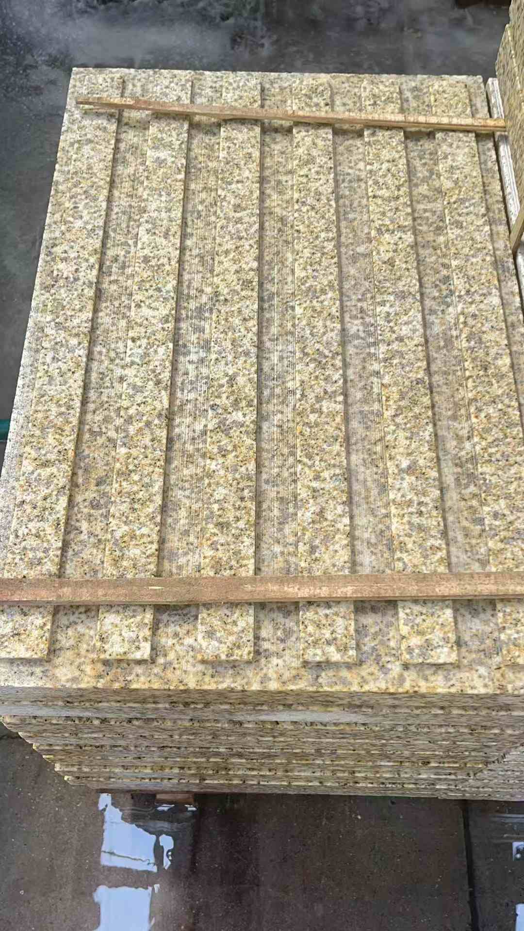 沧州黄金麻盲道 石材盲道
