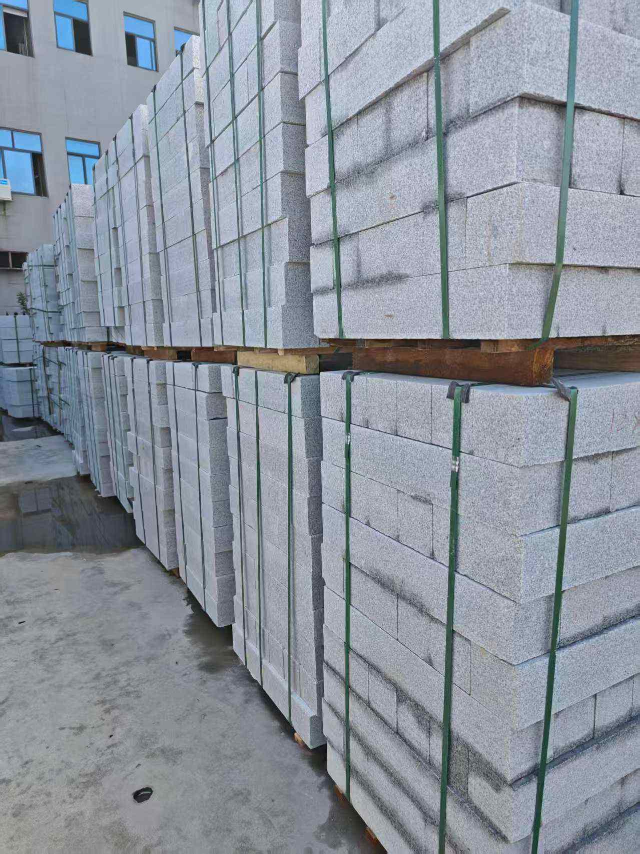 沧州芝麻白路牙石，路侧石